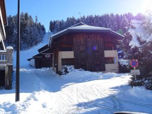 Duplex 40m² Les Gets - 6 pers - Pistes Turche 30m - Garage - Navettes gratuites - FR-1-802-82