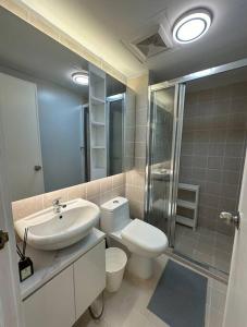 Spacious 2-bedroom Corner Unit across Shangri-La