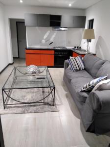 No 8 On Cladon Jadde Apartments