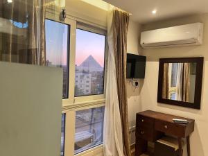 King Khafren View INN