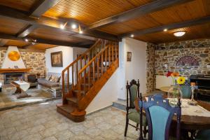 Mirabilia Mountain Villa with a sea view