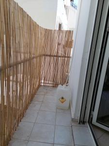 Share room thissio nearby Acropolis