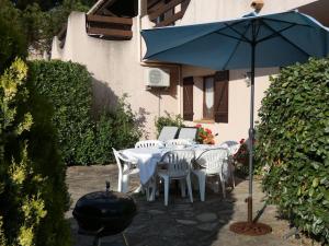 Corsicadream cupabia, appartement dans villa proche Porticcio, vue mer, piscine