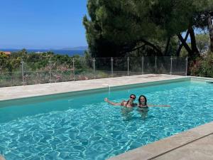 Corsicadream cupabia, appartement dans villa proche Porticcio, vue mer, piscine