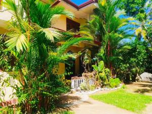 Green Shade Villa