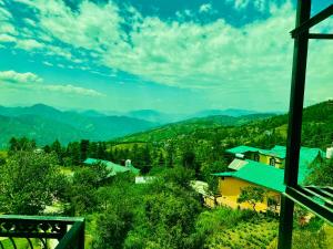 Royal Green Valley Mashobra by Naina Staycation - Mountain and valley view rooms