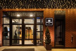 -- ESTE PARK HOTEL -- part of Urban Chic Luxury Design Hotels - Parking & Compliments - next to Shopping & Dining Mall Plovdiv