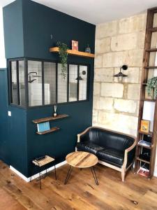 Appartements Studio-Loft lumineux et calme : photos des chambres