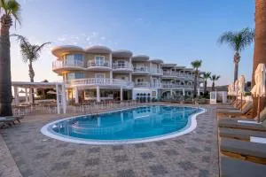 阿卡迪亚酒店 - 查加基恩