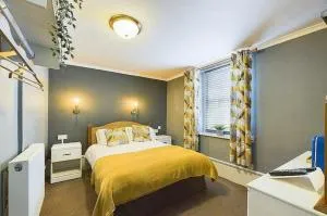 The Coach House - Hale