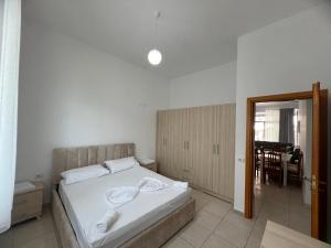Ameti - Ground Floor Comfort Suites - Spacious & Modern