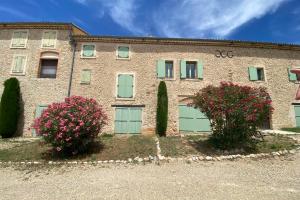 04B2 Beautiful studio in a mas provençal - pool