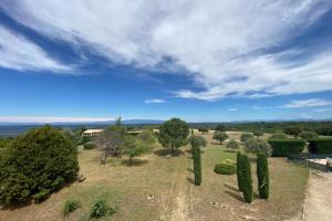 Appartements 04B2 Beautiful studio in a mas provencal - pool : photos des chambres