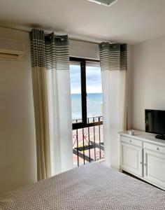 1 Línea, 2 bedrooms Duplex, Sea View, 50 m from beach