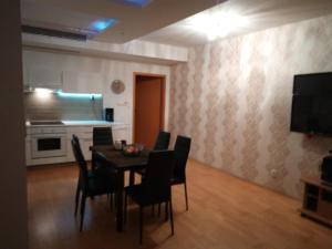 apartmán 21-th floor Bratislava Petrzalka (building Vienna Gate)