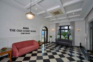 The Old Court House By Abad