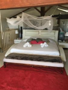 Châteauneuf du Pape - Chez Marie - Suite en duplex - idéale pour 4 adultes - 2 enfants - terrasse - vue panoramique - Jacuzzi en option