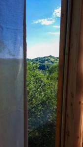 La sat - Ană Năzdrăvană