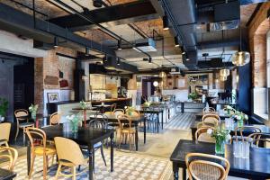 ARCHE Dwór Uphagena Gdańsk