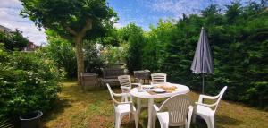 Appartements Reve de Bisca Appartement spacieux avec jardin privatif piscine et parking prives : photos des chambres