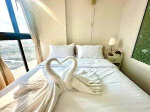 ห่างบีทีเอส 1 นาที สระว่ายน้ำ condo ideo mix sukhumvit 103