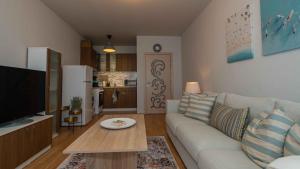 June One Bedroom sea view apartment Diamond Beach Resort