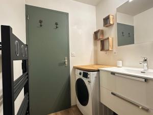 Cosy appartement avec jardin privé et WIFI à Samoëns - FR-1-624-47