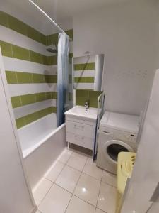 Maisons de vacances Charmante maison proche Wimereux : photos des chambres