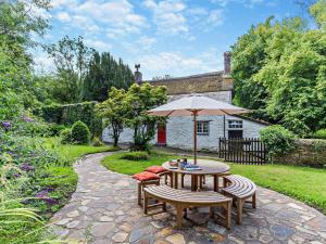 4 Bed in Hartland HACOT