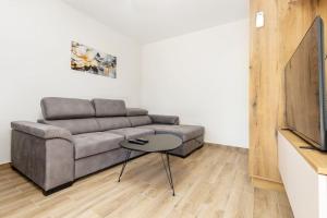 Perfect Little Place - Igalo