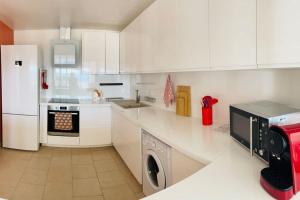 Appartements New Villa 6BR Heated Pool Gas BBQ Mountain View : photos des chambres