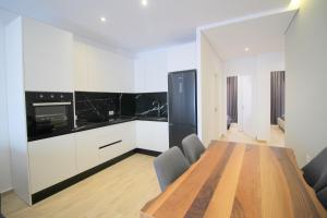 Jola Apartments