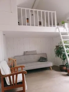 Agréable chambre avec terrasse proche Paris-porte de Versailles et La Défense - Suresnes