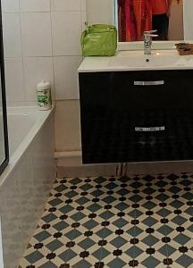 Appartements AirBus Luxe Espace Deco Parking Gratuit : photos des chambres