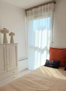 Appartements AirBus Luxe Espace Deco Parking Gratuit : photos des chambres