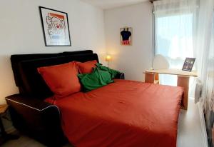 Appartements AirBus Luxe Espace Deco Parking Gratuit : photos des chambres