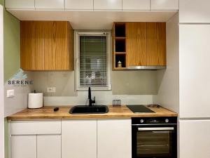 Serene Apartment Korce