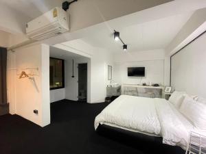 Perfect location in Chiang Mai 步行到塔佩門500米的泰式藝術民宿