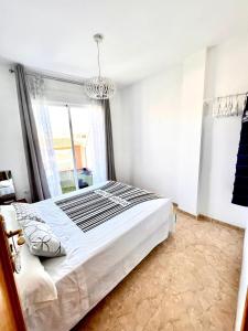 THE RED TERRACE PENTHOUSE A 7Km CITY CENTER GRANADA