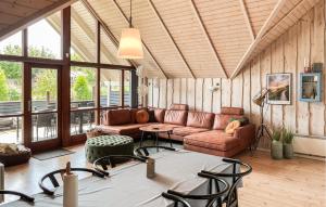 Holiday Home Lindevænget Humble Iv