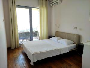 Nature Escape Infinity Pool and Amazing Sea View