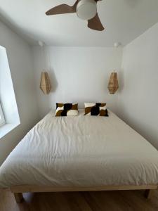La Halte des Arènes de Nimes - Appartement Minimaliste - Ecusson Nimes