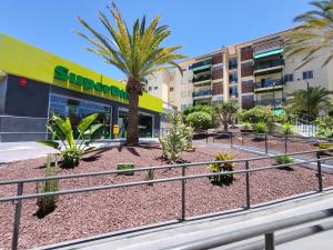 Cristimar Roja Beach