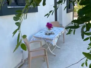 Mordoğan Merkezde,Denize Yakın,Bahçeli Villa - 福卡