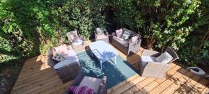 Appartements Charmant rez-de-jardin, 90 m2, a deux pas d-Avignon : photos des chambres