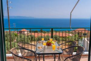 Mariana Sea View Apartment