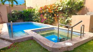 Casa Constitution 3BR House downtown big pool & hot tub