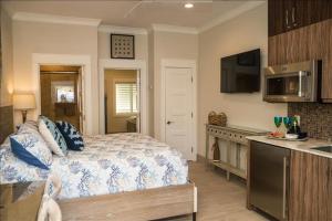 The Rod and Reel Resort Suite 2