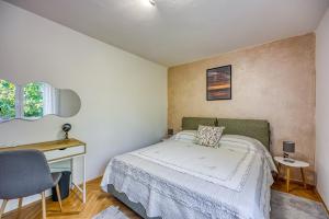 Apartment A&E with Sea View