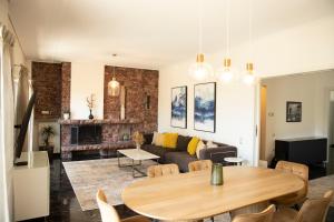 Spacious Glyfada Golf 4BR -Near Beach + Shops